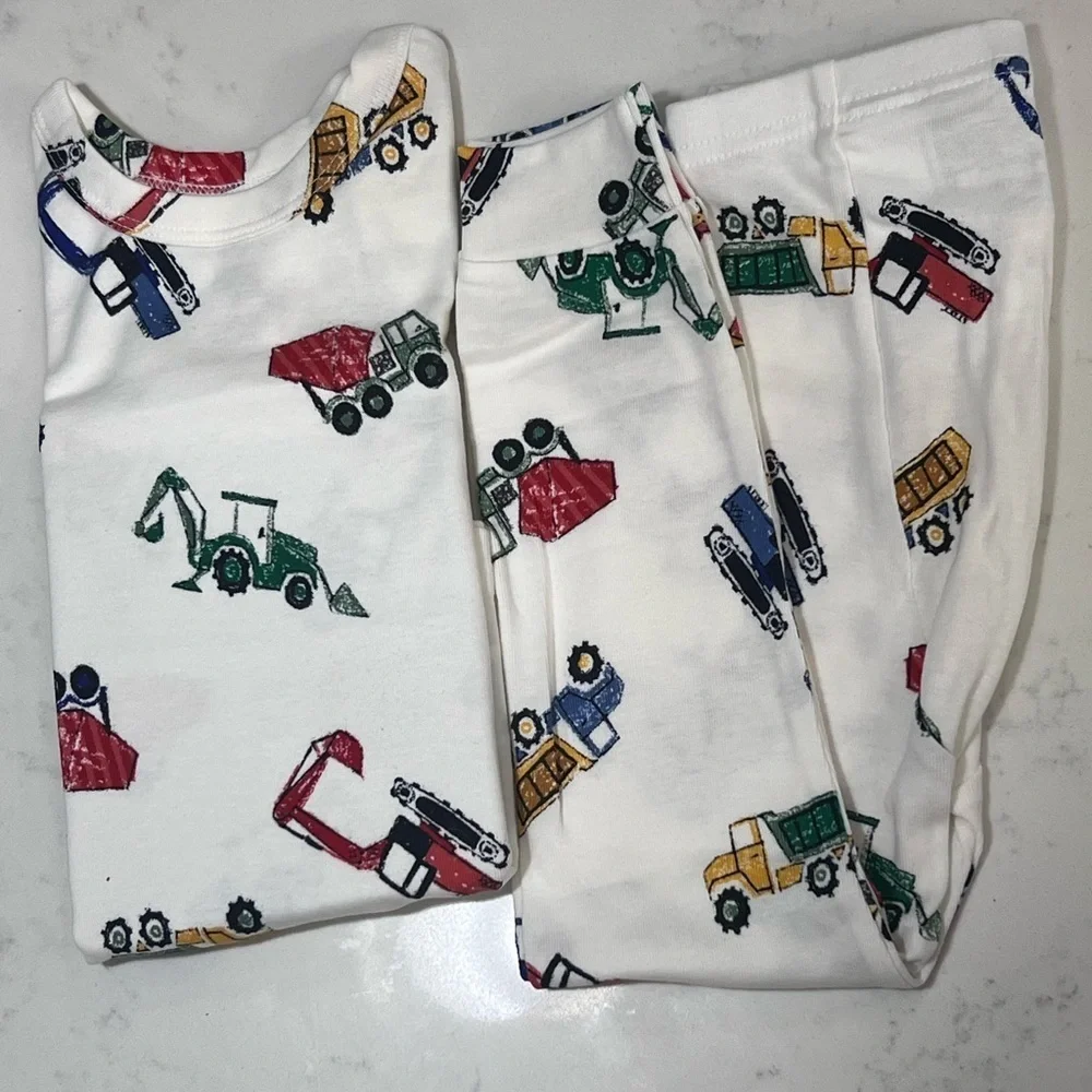 Gap PJs 🚜